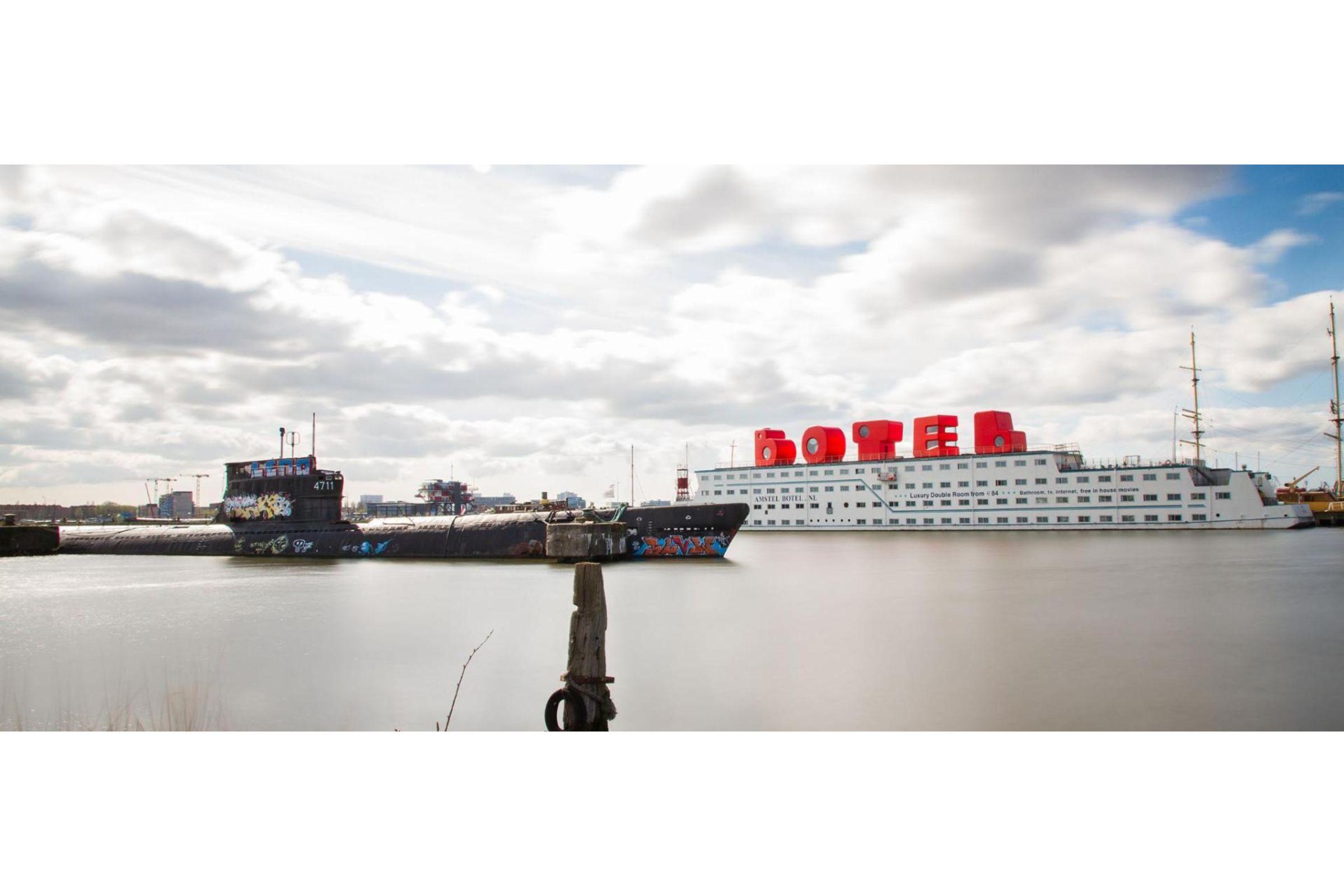 Botel Amsterdam Exterior photo